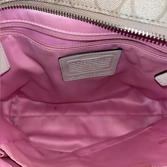 COACH purse - Picture 4 of 5